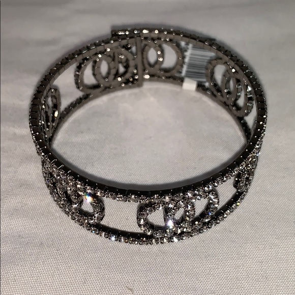 NEW Rhinestone Bracelet - Picture 2 of 3